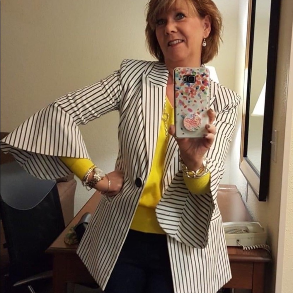 Cabi Bell Jacket - Picture 16 of 16